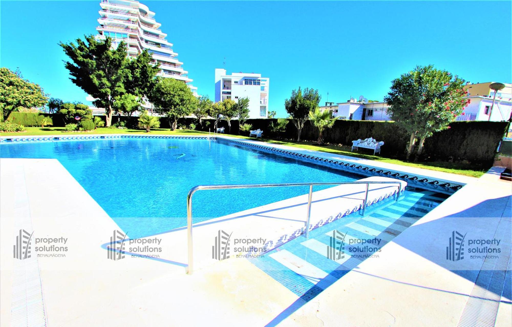 Delta Del Sur Apartamentos - Cerca De Tren, Restaurantes, Tiendas - Playa A 8 Min Caminando Benalmádena Buitenkant foto